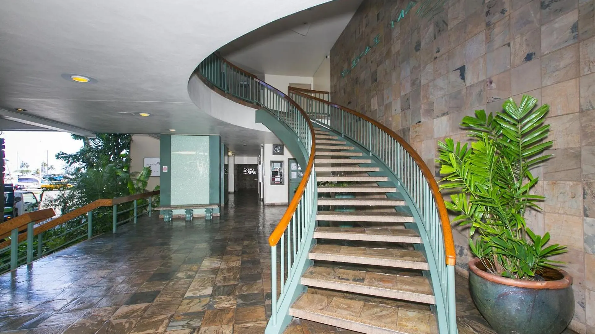 Ilikai Marina Studio City View Condos With Fully Equipped Kitchens & Free Wifi Honolulu Apartment