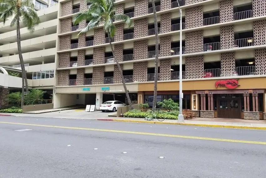 Ilikai Marina Studio City View Condos With Fully Equipped Kitchens & Free Wifi Honolulu